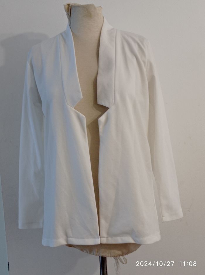 Veste blanche de Boohoo 36 *Spécial FETE* Réf R300 B10