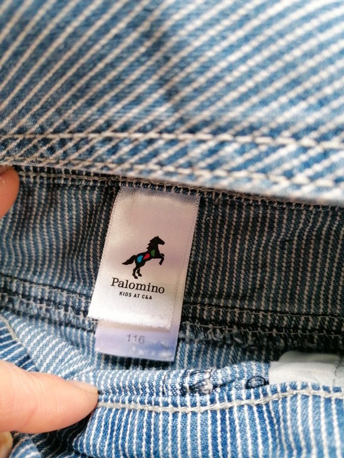 Jupe salopette. Taille 6 ans - photo numéro 3