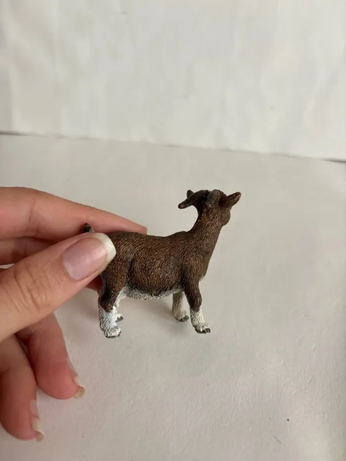 Chèvre Schleich - photo numéro 4