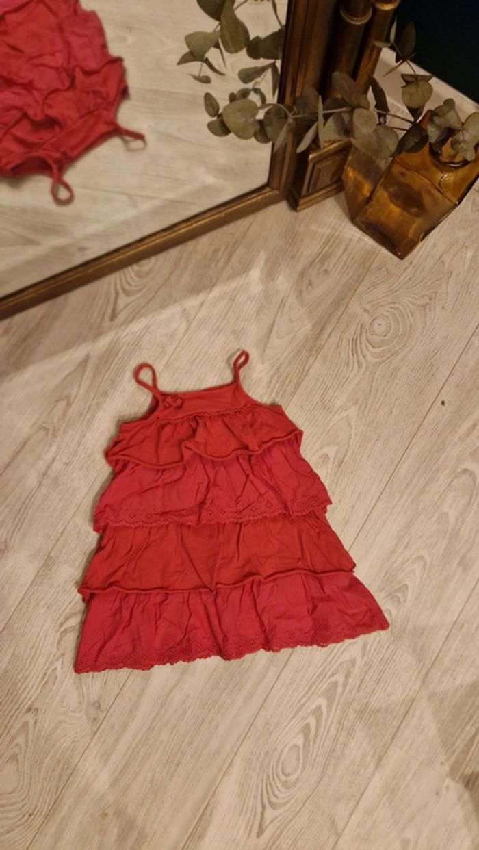 Robe à volants rose fuschia Tex 🌸 36 mois