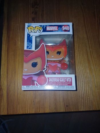 Funko Pop Marvel 940 - Gingerbread Scarlet witch