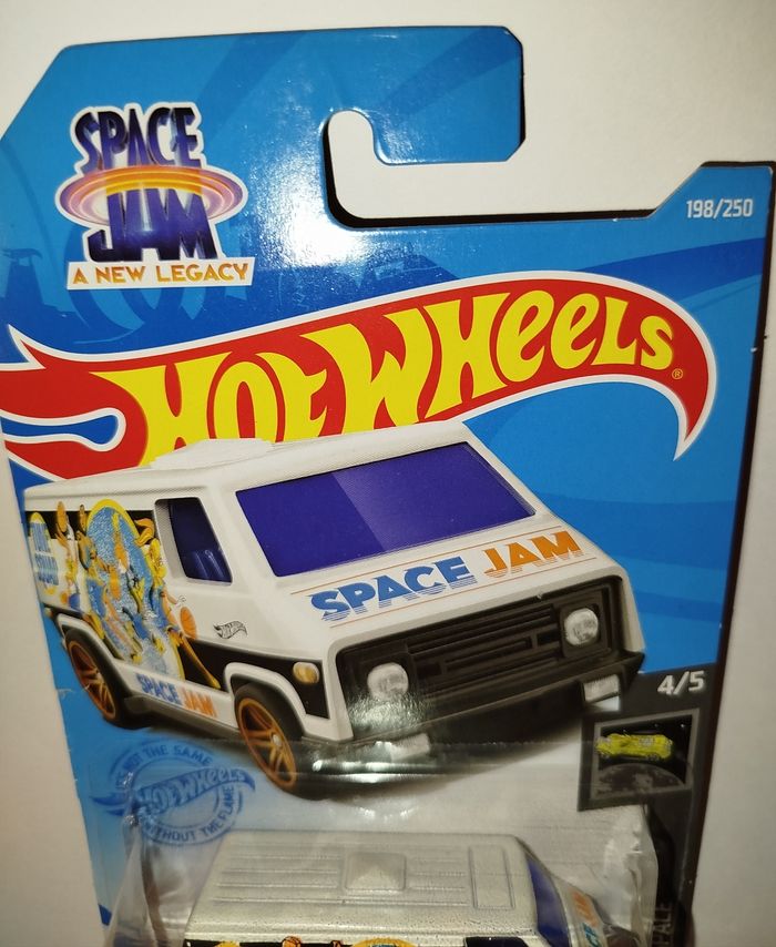 Hot Wheels 70s Van Space Jam 2021 il il ki - photo numéro 6