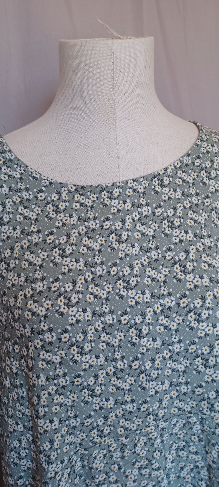 Très jolie robe d'été femme T U - photo numéro 2