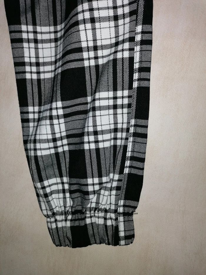 Pantalon Jennyfer et sa ceinture T32 Neuf - photo numéro 5