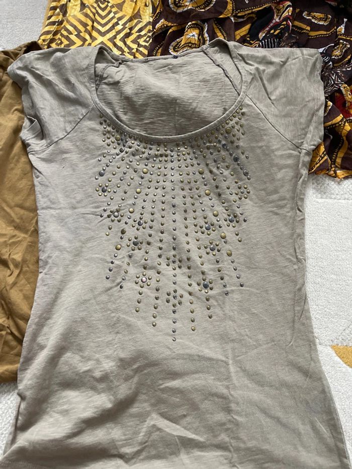 Lot de 4 teeshirt - photo numéro 2