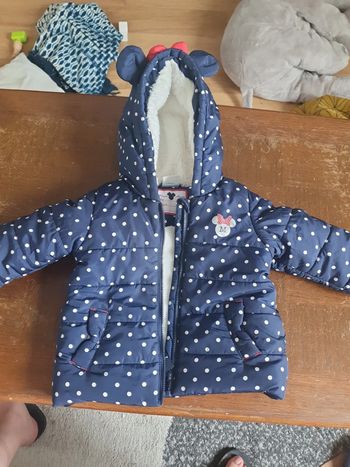 Manteau taille 9 mois