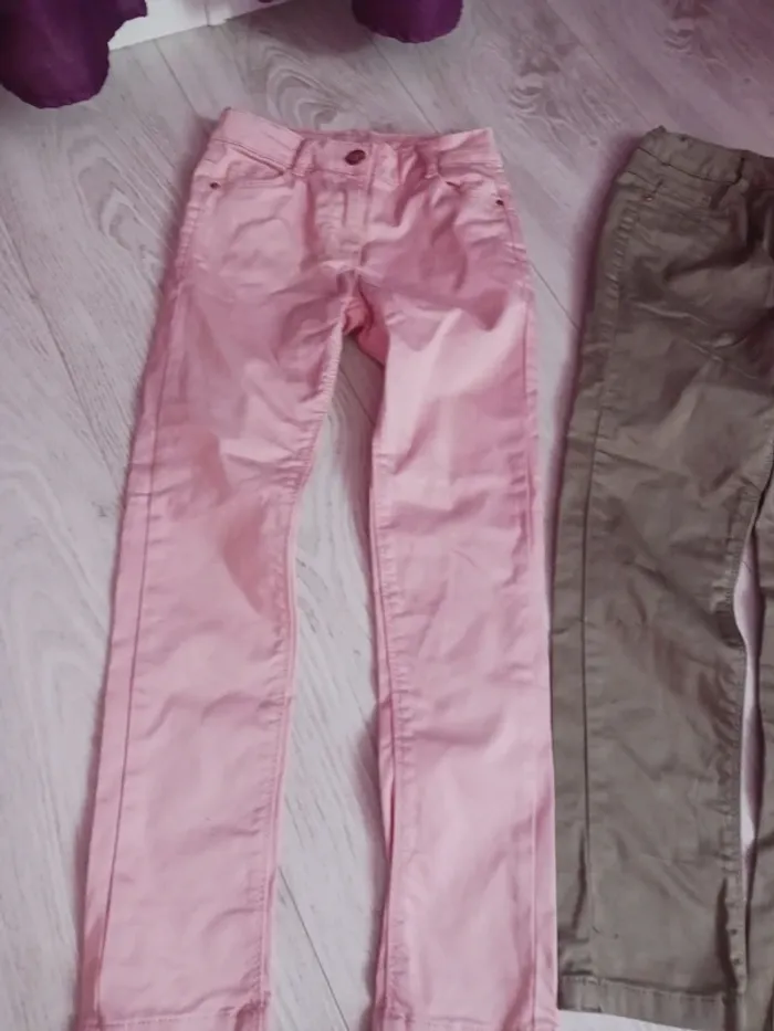 Lot de 2 pantalons neufs 6 ans - photo numéro 5