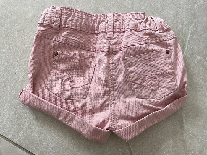 Short 4 ans - photo numéro 2