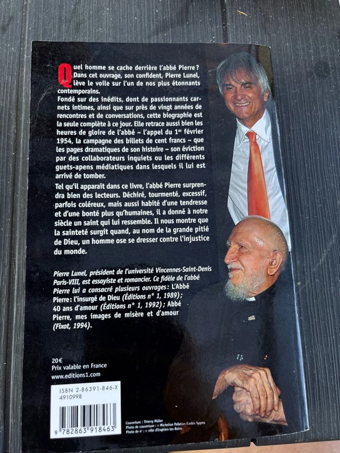Livre l’Abbé Pierre, une vie - photo numéro 3