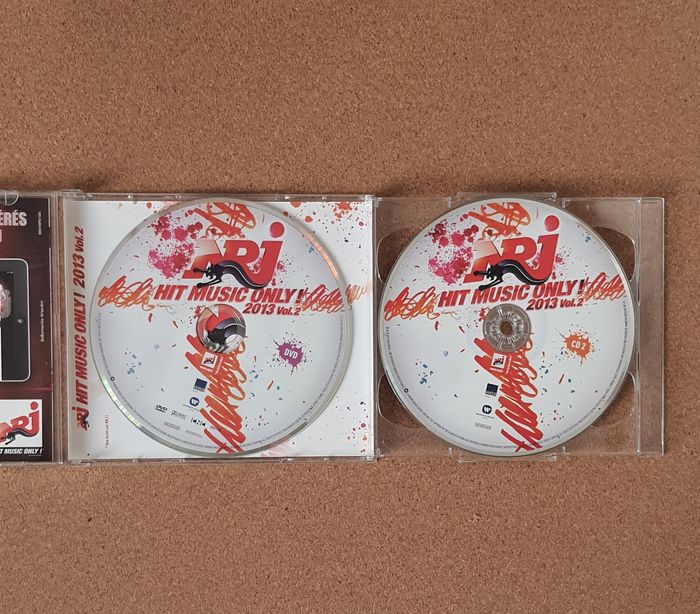 CD "NRJ hit music only!" 2013 vol.2 - photo numéro 4