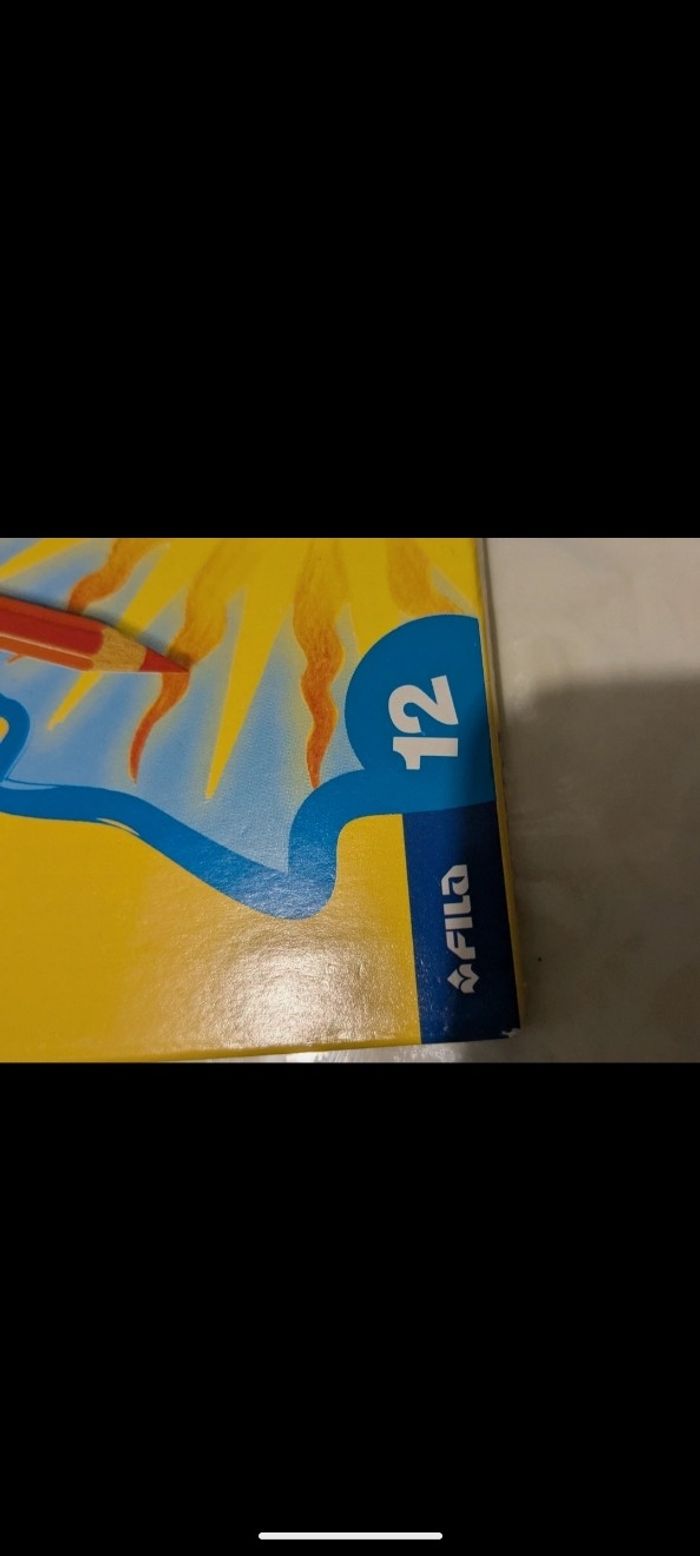 Boite de 12 crayons de couleur Giotto Elios - photo numéro 4