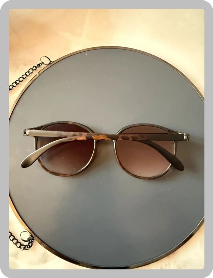 Lunette de soleil ronde léopard - photo numéro 2