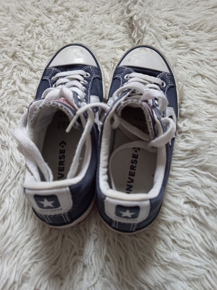 Converses basses enfant bleues - photo numéro 4