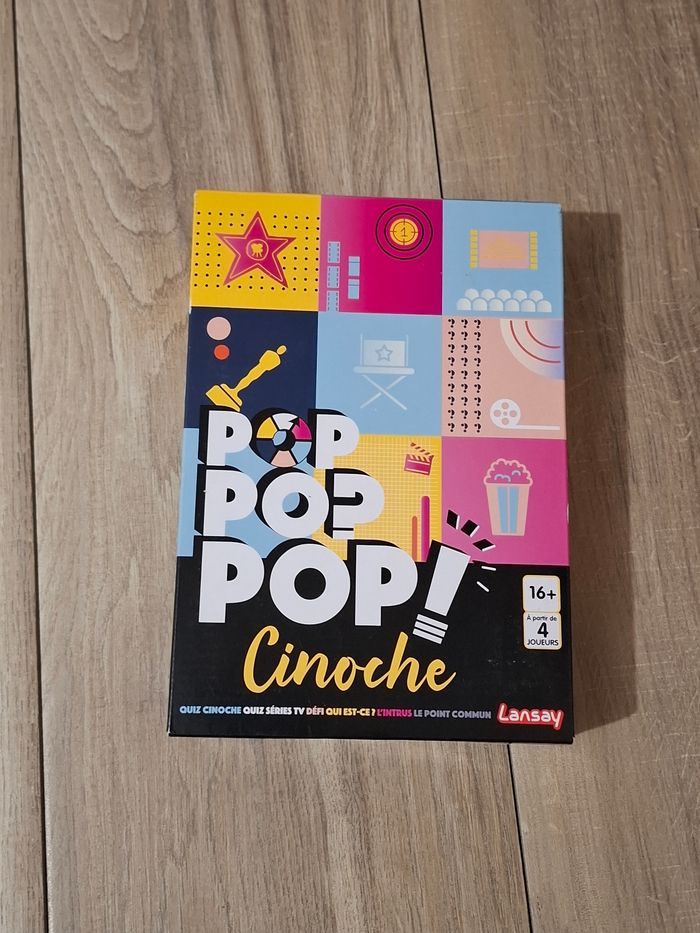 POP Cinoche Jeu ambiance cinéma ludique et convivial 4 joueurs et plus Idéal amis ou famille