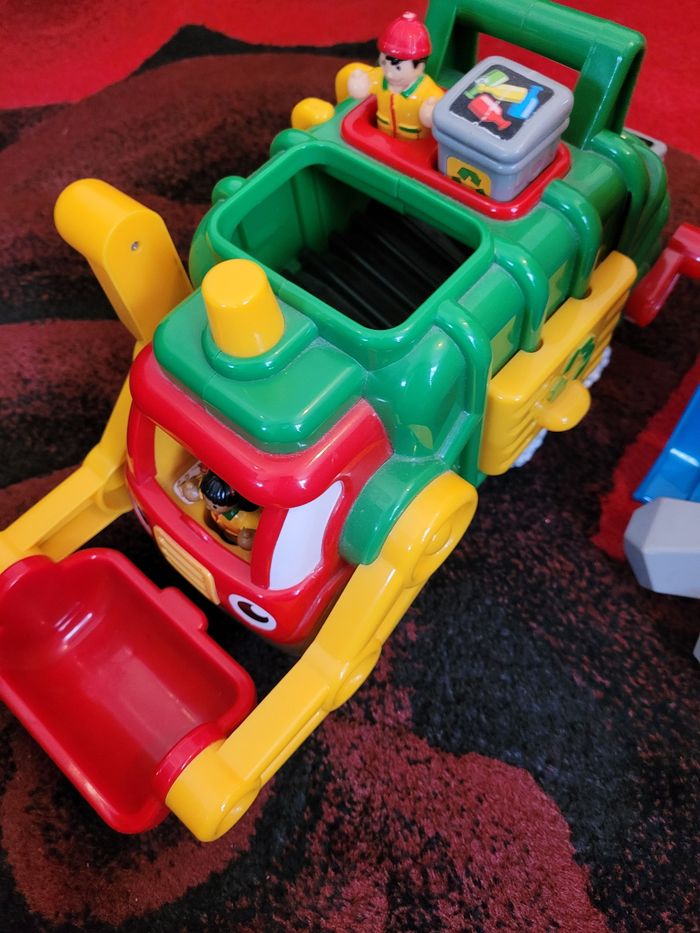 2 camions WOW - photo numéro 3