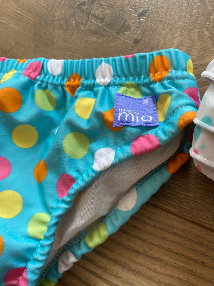 2 culottes maillot de bain imperméable T18 mois - photo numéro 2
