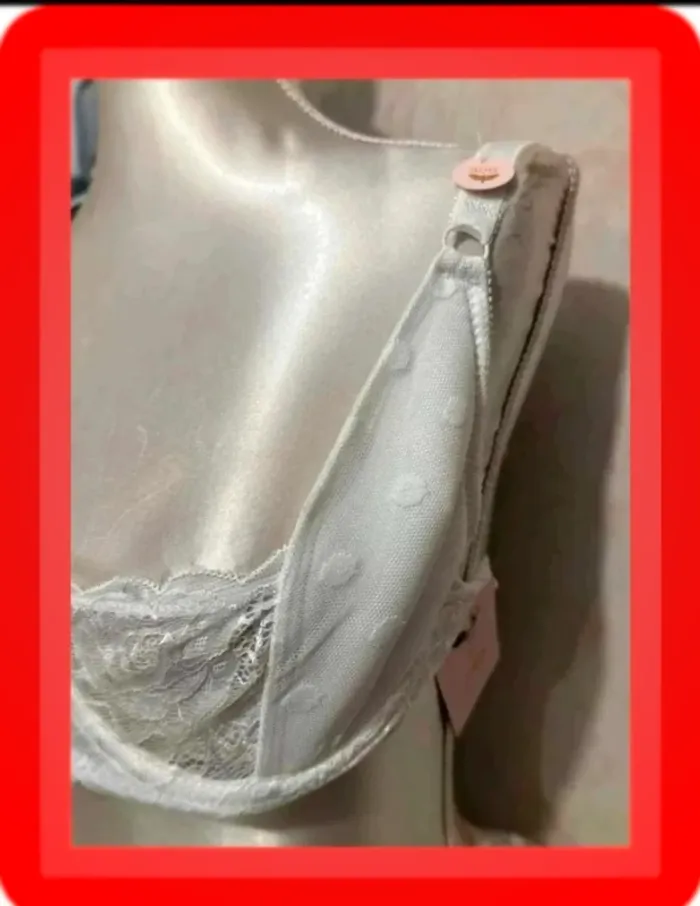 Petits prix :)  Soutien-gorge - photo numéro 4