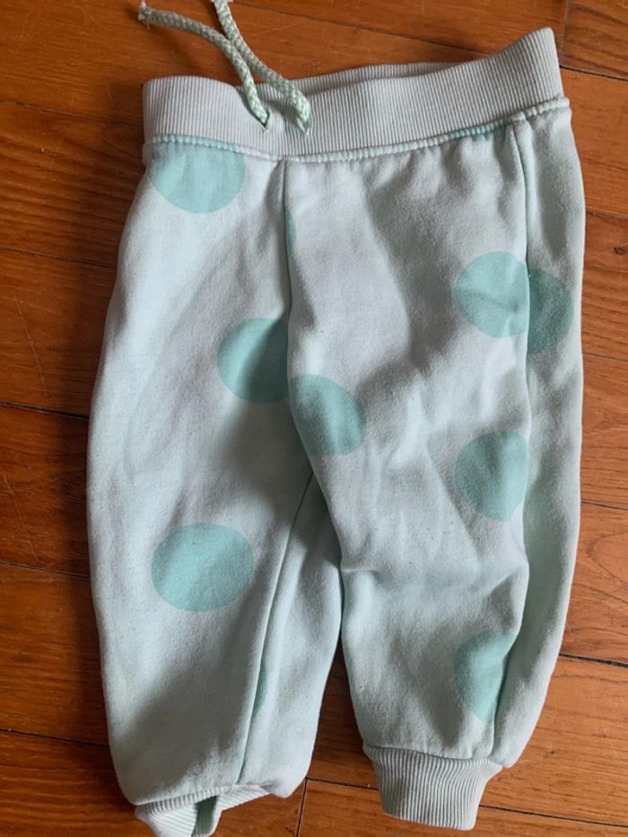 Ensemble primark 6/9mois - photo numéro 2