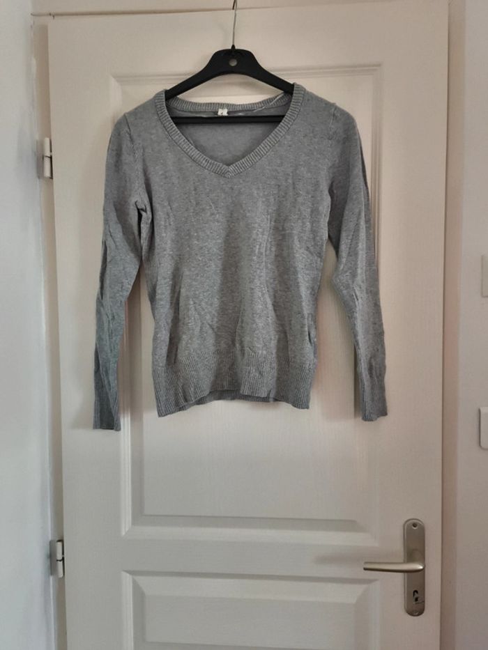 Pull femme col V