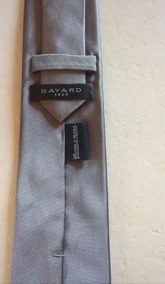 Cravate ( Bayard) - photo numéro 2