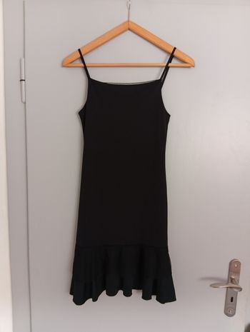Robe noire t36/38