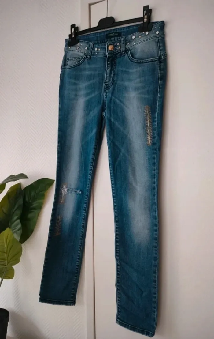 Jean Guess taille 28 - photo numéro 5