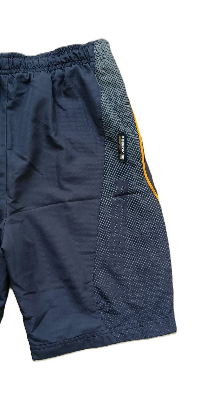 Short gris anthracite. Reebok. Polyester. Taille 8 ans. 128 cm - photo numéro 7