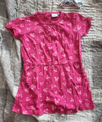 Robe rose minnie 36 mois