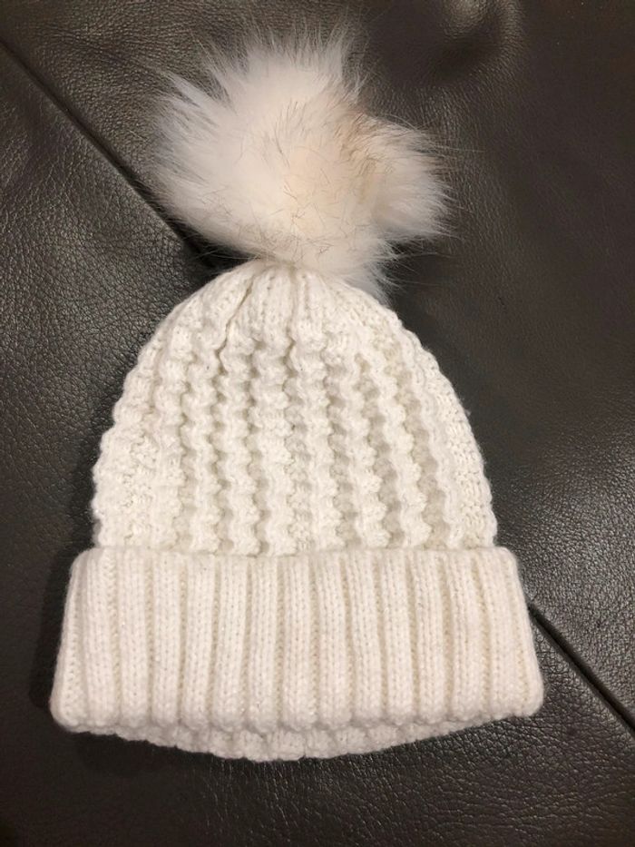 Joli bonnet La Halle 6/8 ans