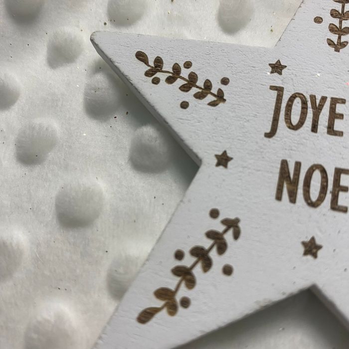 Suspension étoile “Joyeux Noël” en bois gravé ⭐️ - photo numéro 4