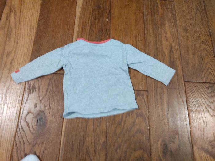 T-shirt gris - photo numéro 4