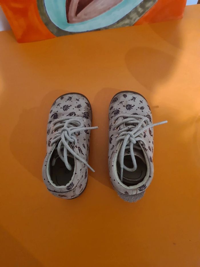 Chaussure 22 - photo numéro 2