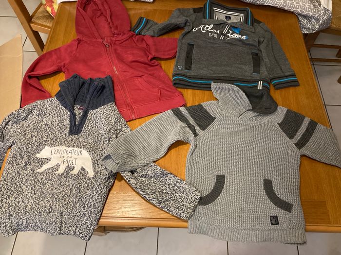 Gros lot vêtement enfant 3 ans 31pcs 30le lot - photo numéro 6