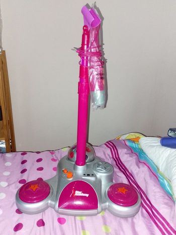 Station de chant avec micro star academy