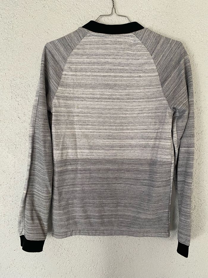 Veste Nike taille Xs - photo numéro 3