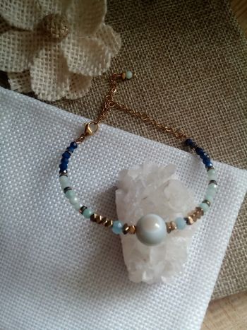 Bracelet en pierres semi précieuses bleues