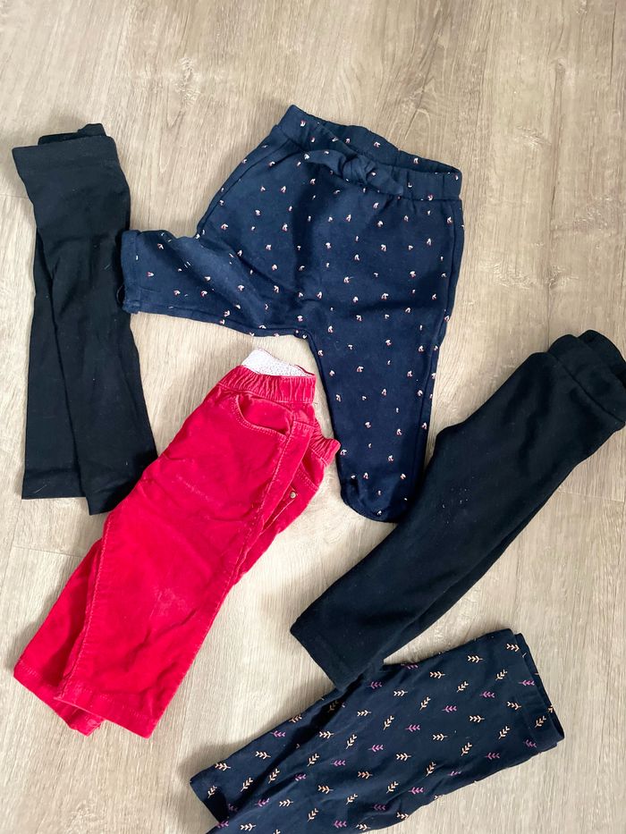 Lot pantalon 9 mois