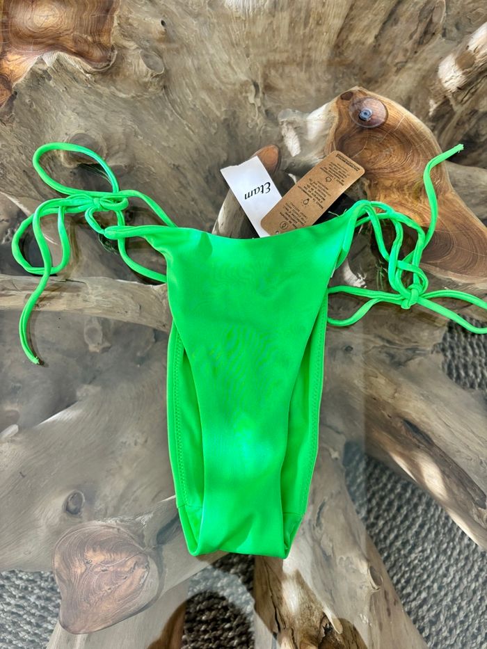 Bas de maillot vert uni splas brésilien