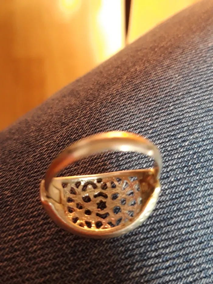 Bague fantaisie ajustable - photo numéro 5