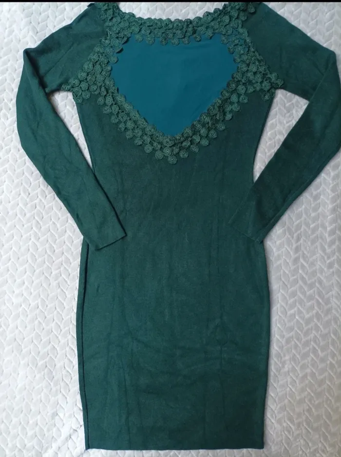 Robe Papillonne taille 38 - photo numéro 3