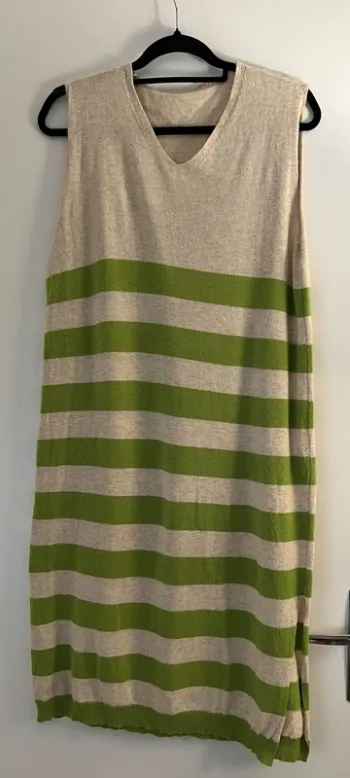 Robe Pull Sans Manches