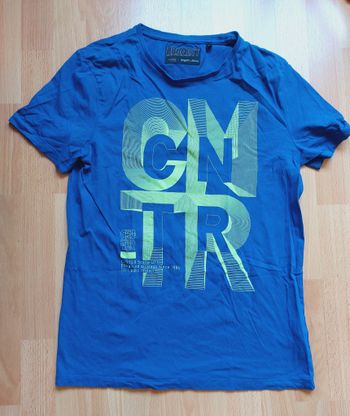 Tshirt bleu Urban District taille M très bon état