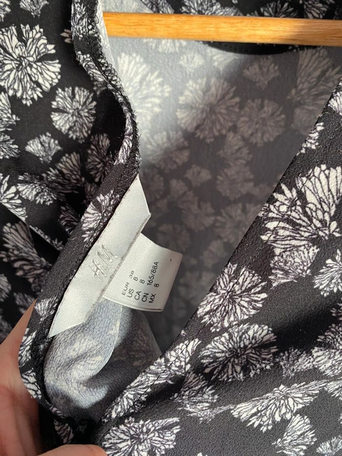 Robe fleurie h&m - photo numéro 3