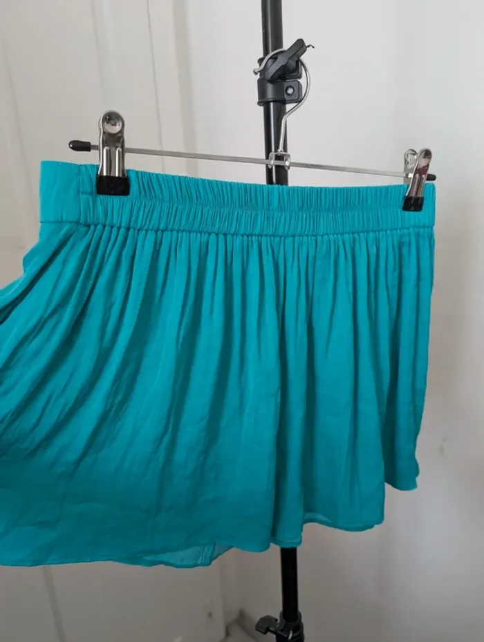 Short vert Bershka TS - photo numéro 5