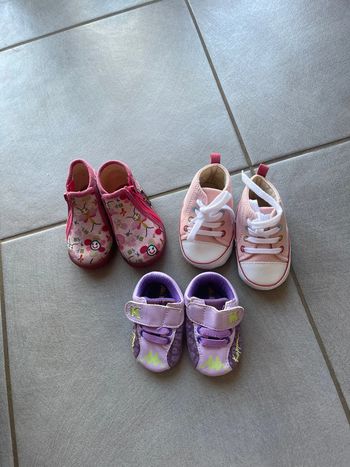 Chaussures taille 18