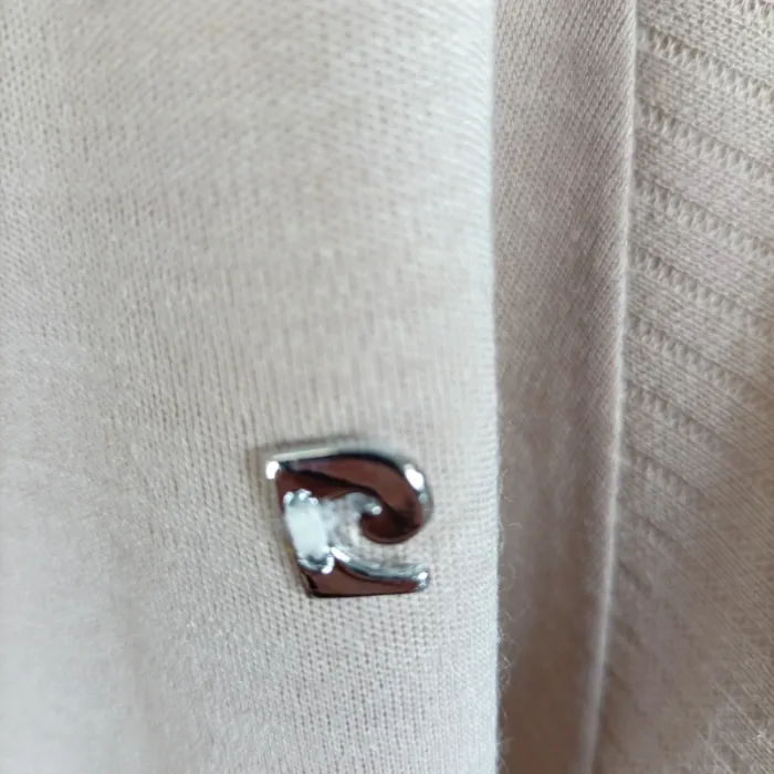 Sweat léger beige Pierre Cardin manches longues Made in France logo taille S/M estimée A1288 - photo numéro 4