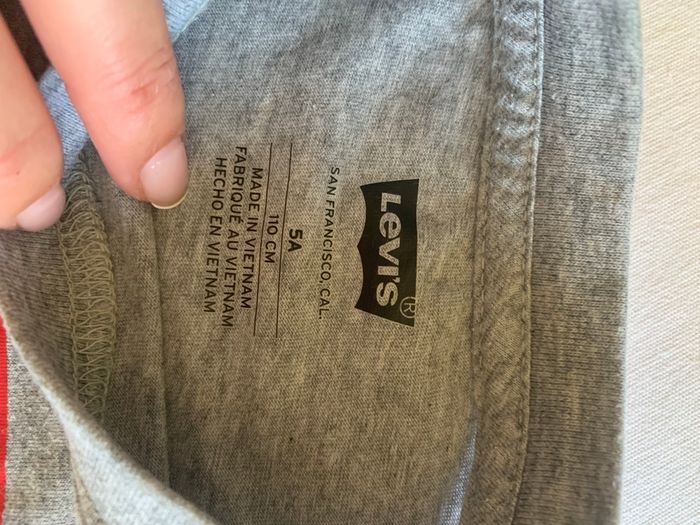 Lot teeshirt Levi’s - photo numéro 7