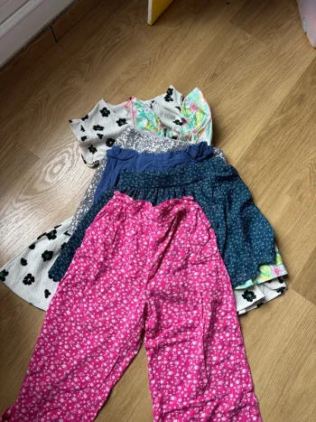 Lot vêtements fille 10 ans