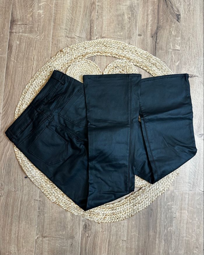 Pantalon femme similicuir  cache cache T40 - photo numéro 2