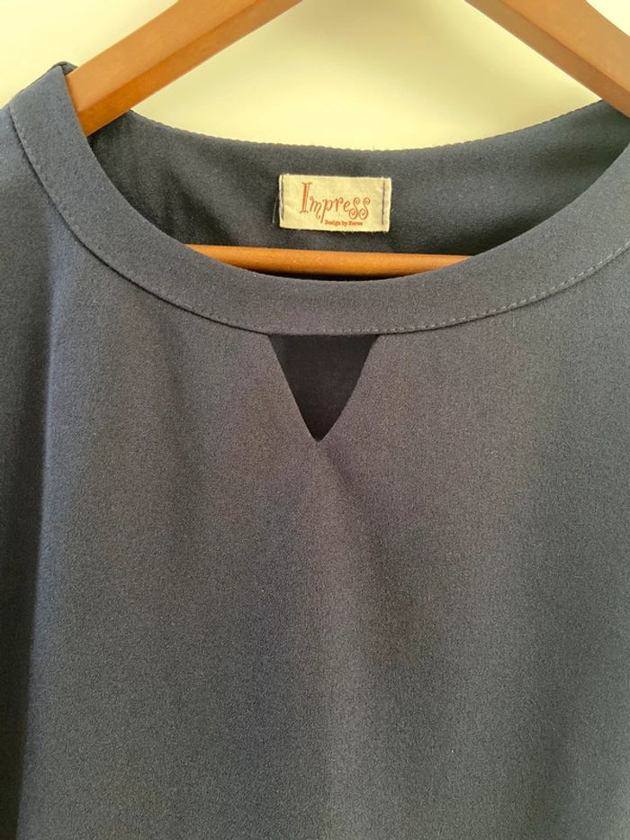 Jolie blouse marine - photo numéro 2